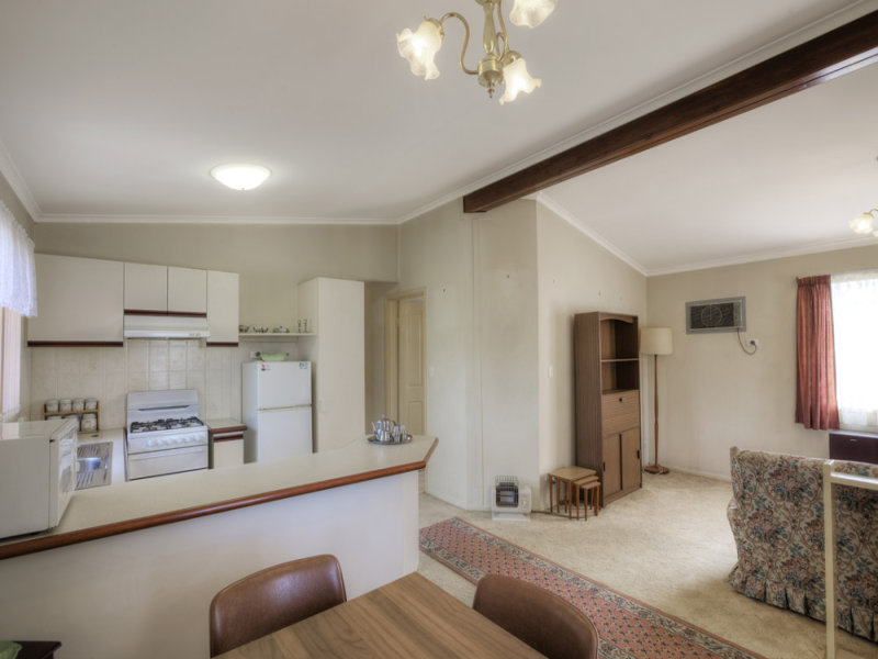 48/351 Hawtin Road, Forrestfield, WA 6058 Property Details