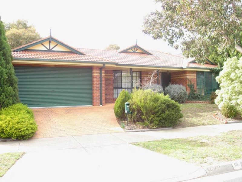 16 De Lisle Avenue, Sunbury, VIC 3429