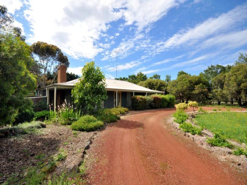 19 Redgum Drive, Teesdale, Vic 3328 Property Details