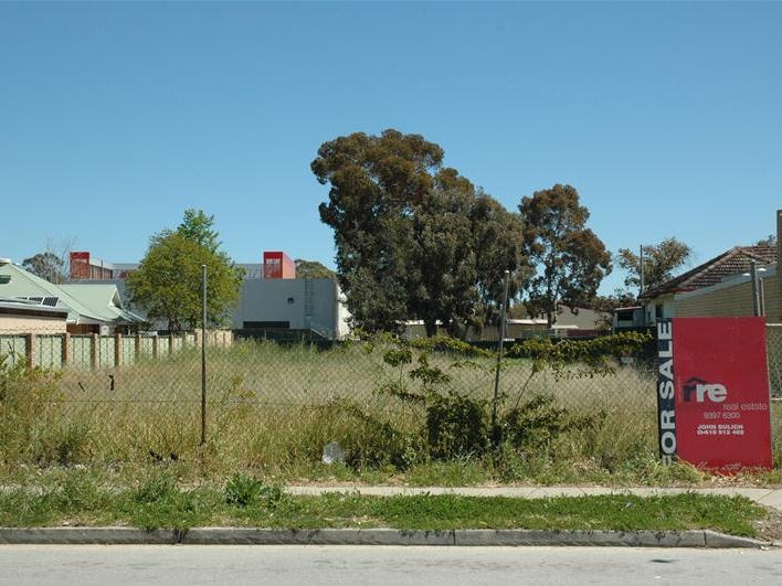 51 River Road, Kelmscott, WA 6111