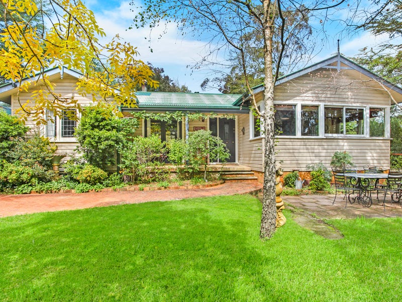 48 Backhouse Street, Wentworth Falls, NSW 2782 House for Sale