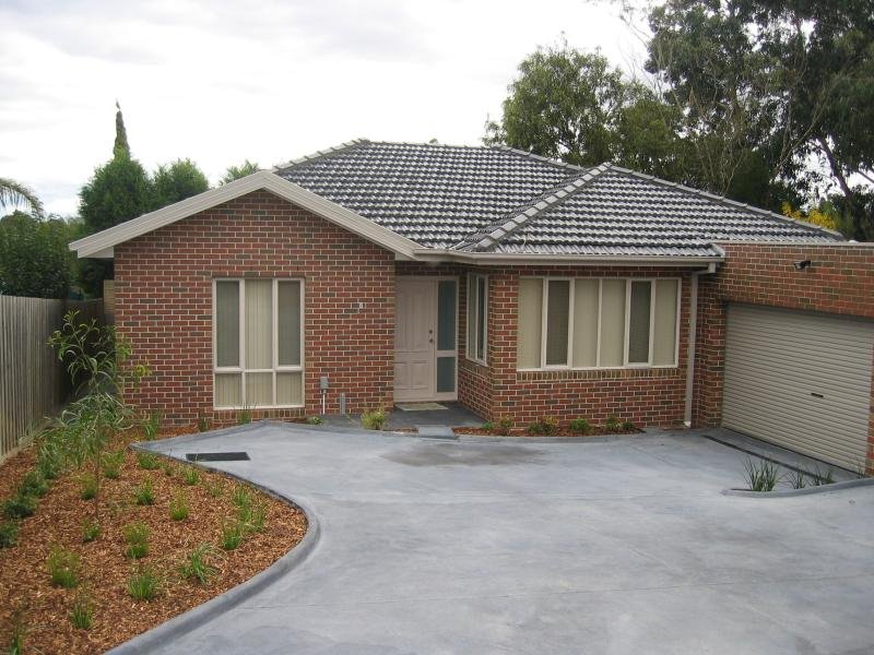 2/10 Ellin Street, Doncaster East, VIC 3109