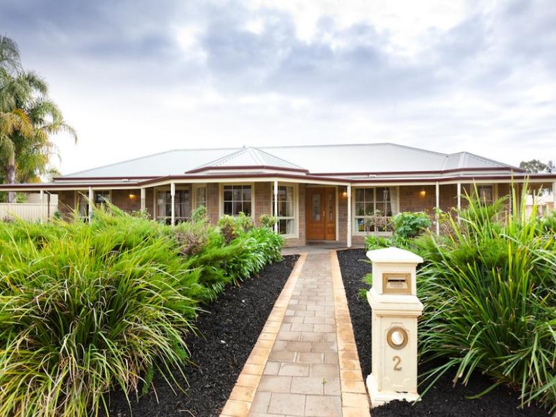 2 Cambridge Terrace, Mildura, Vic 3500 Property Details