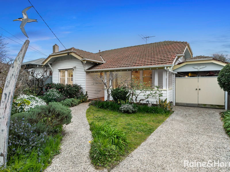 8 Collingwood Road, Newport, Vic 3015 House for Sale