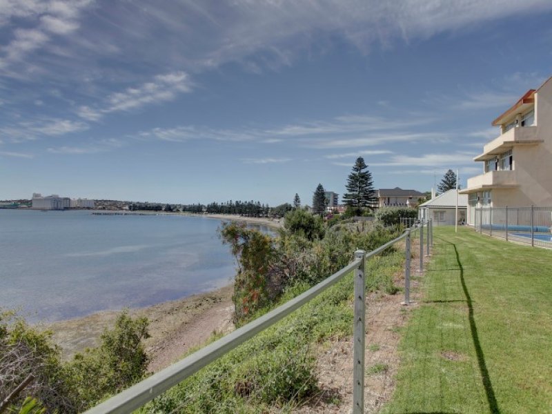 1/30 Lincoln Highway, Port Lincoln, SA 5606