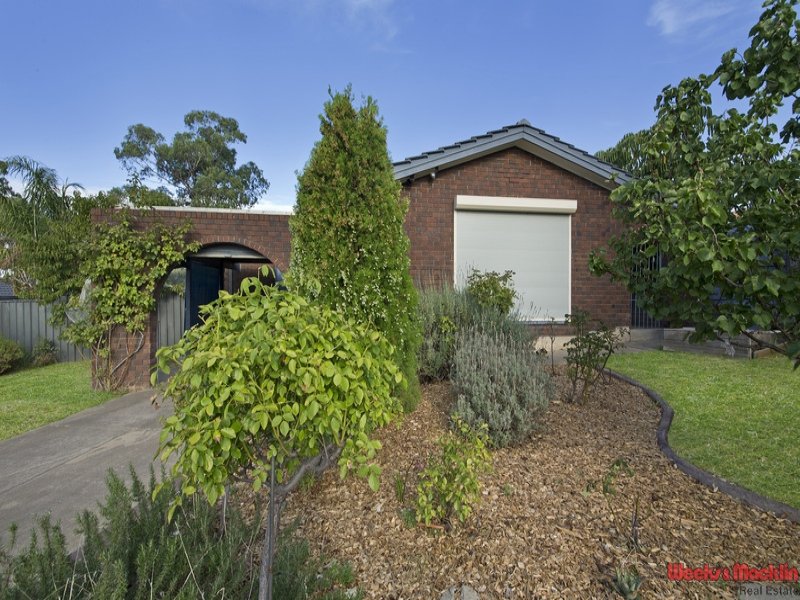 28 Pelsaert Avenue, Fairview Park, SA 5126