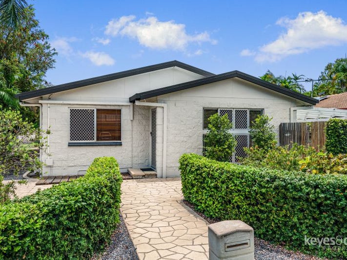 1 Picton Court, Cranbrook, Qld 4814 House for Sale