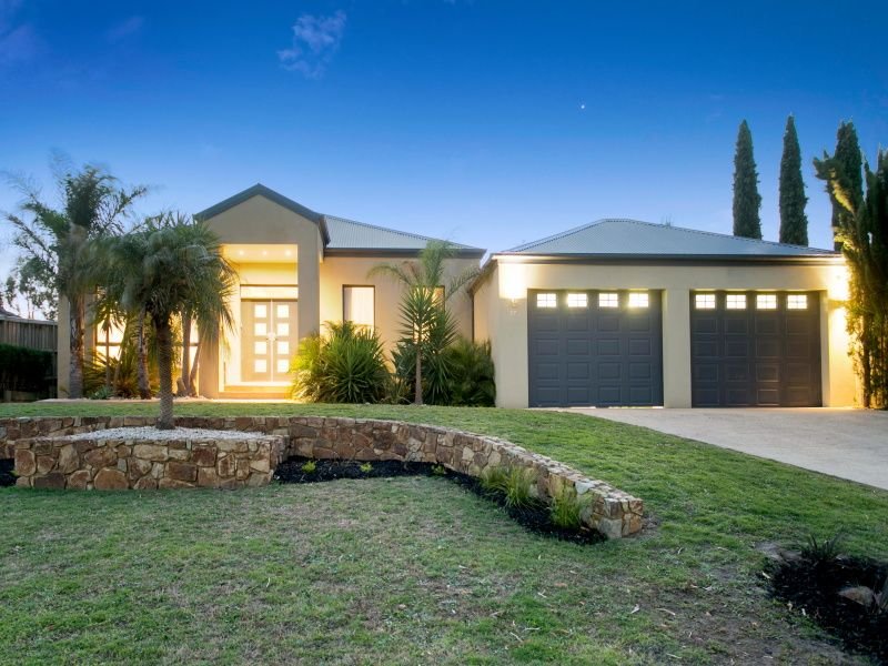 17 Pindara Boulevard, Langwarrin, Vic 3910 Property Details
