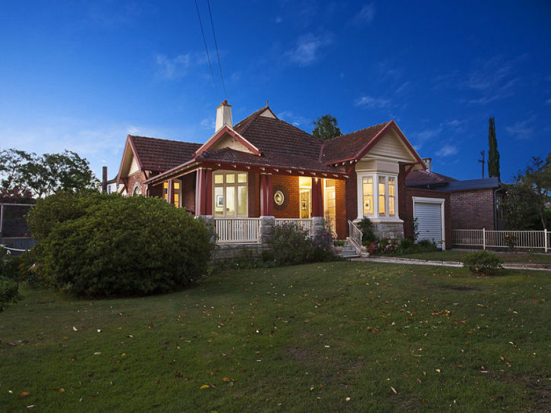 12 Harden Road, Artarmon, NSW 2064 Property Details