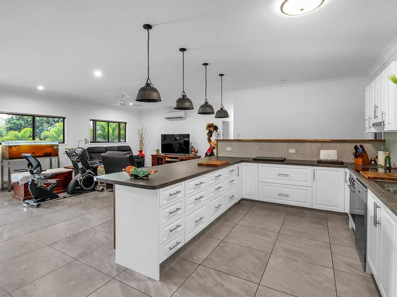 2384 Station Road, Proserpine, Qld 4800 Property Details