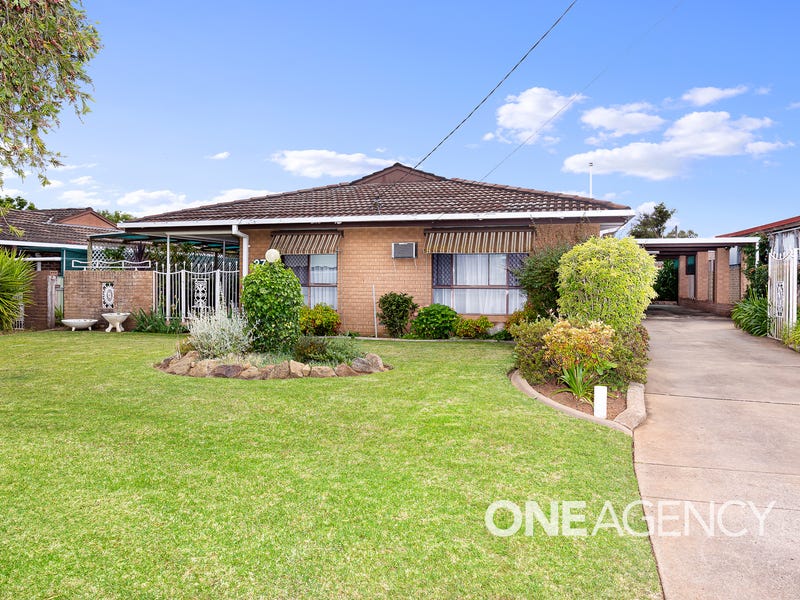27 CRAWFORD STREET, Ashmont, NSW 2650 Property Details