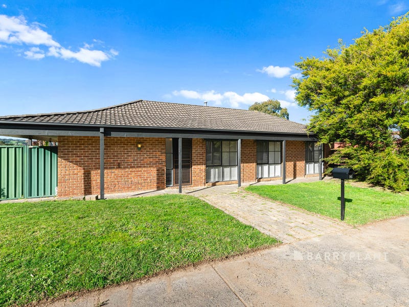 35 Blackwood Drive, Narre Warren, VIC 3805