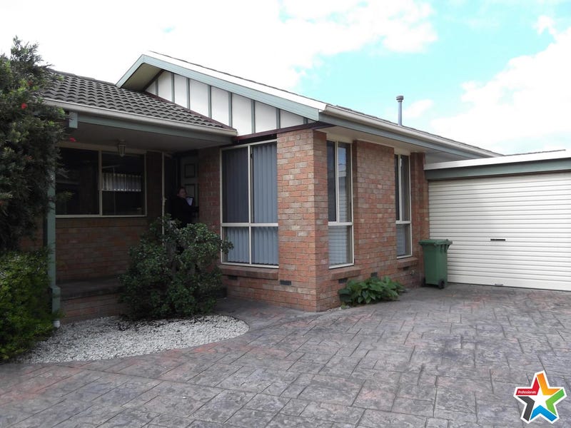 2/6 Mount View Parade, Mooroolbark, VIC 3138