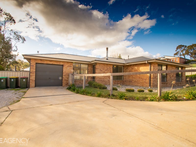 51 Brooklands Drive, Orange, NSW 2800