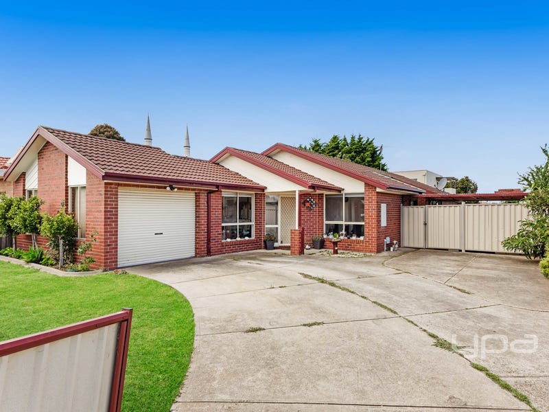 11 Papworth Place, Meadow Heights, VIC 3048