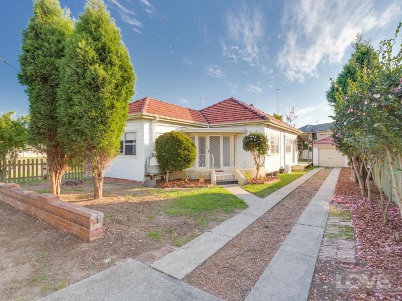 10 Bell Street, Speers Point, NSW 2284