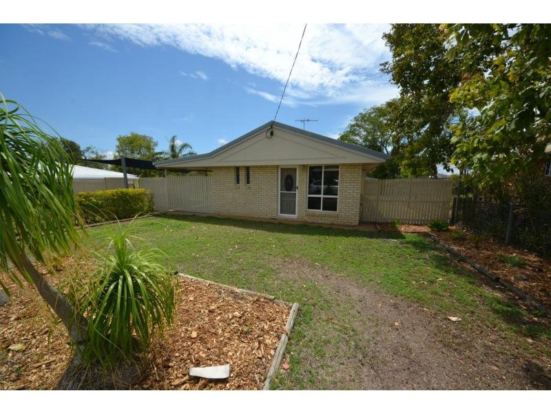 9 Buxton Drive, Gracemere, Qld 4702 Property Details