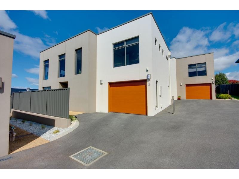 2/237 Steele Street, Devonport, Tas 7310 Property Details