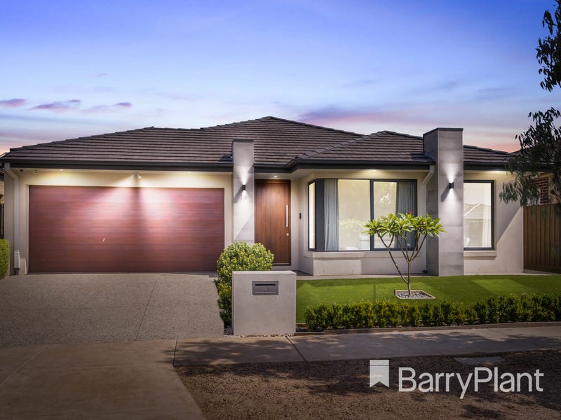 18 Nutmeg Parade Manor Lakes Vic 3024 House For Sale Realestate Com Au