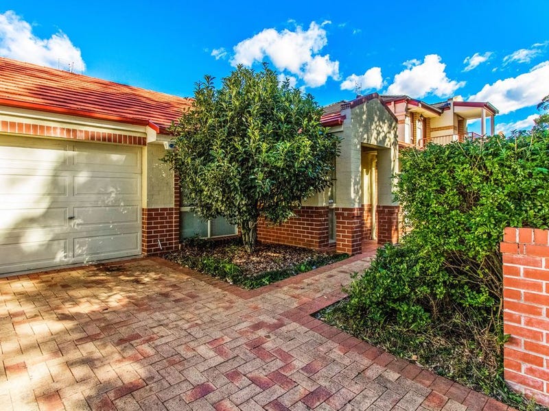 9 Wingello Cres, Wyoming, NSW 2250