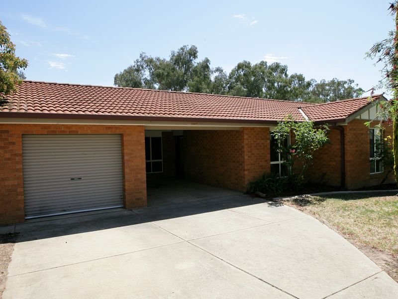 7 Cooba Place, Estella, NSW 2650 Property Details