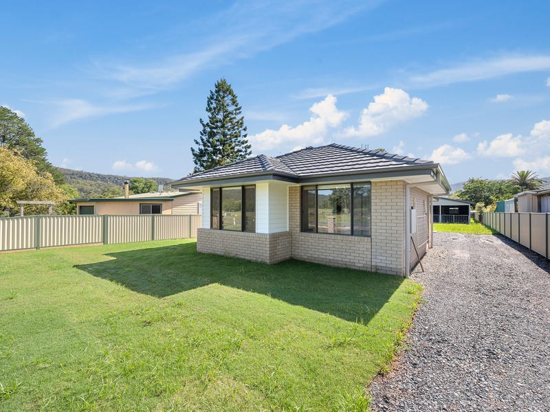 5 Clarence Street, Glenreagh, NSW 2450