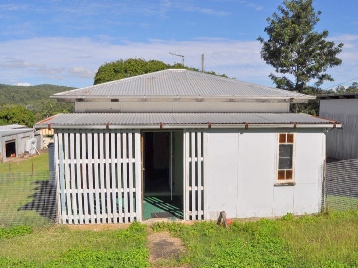 21 Hill Street, Sarina, QLD 4737