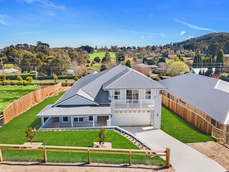 23 Sir James Fairfax Circuit, Bowral, NSW 2576 Property Details