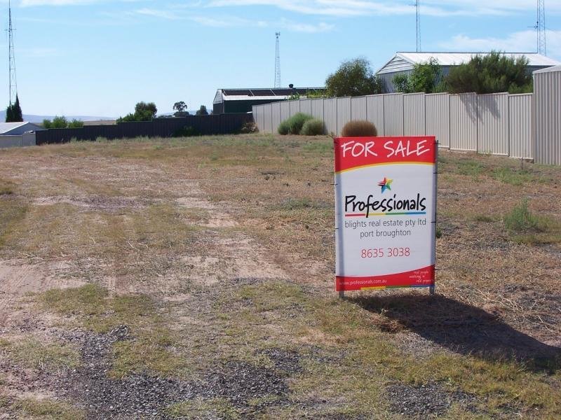 10 Falie Street, Port Broughton, SA 5522