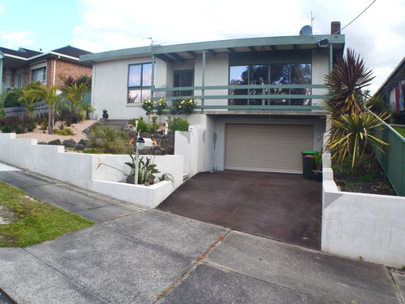 35 Quigley Crescent, Churchill, Vic 3842 Property Details