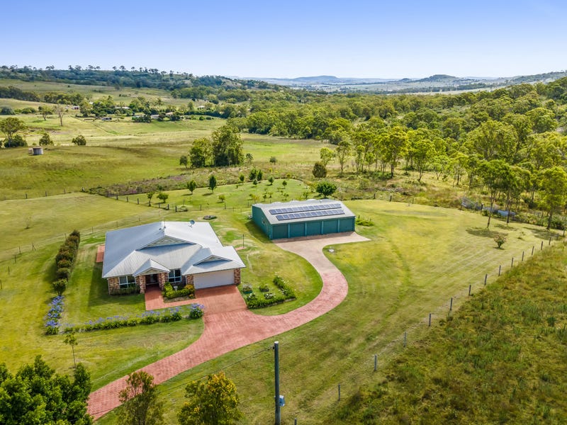 672 Preston Boundary Road, Preston, QLD 4352