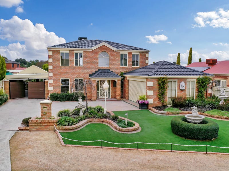 4 Pastoral Place Sydenham Vic 3037 Property Details