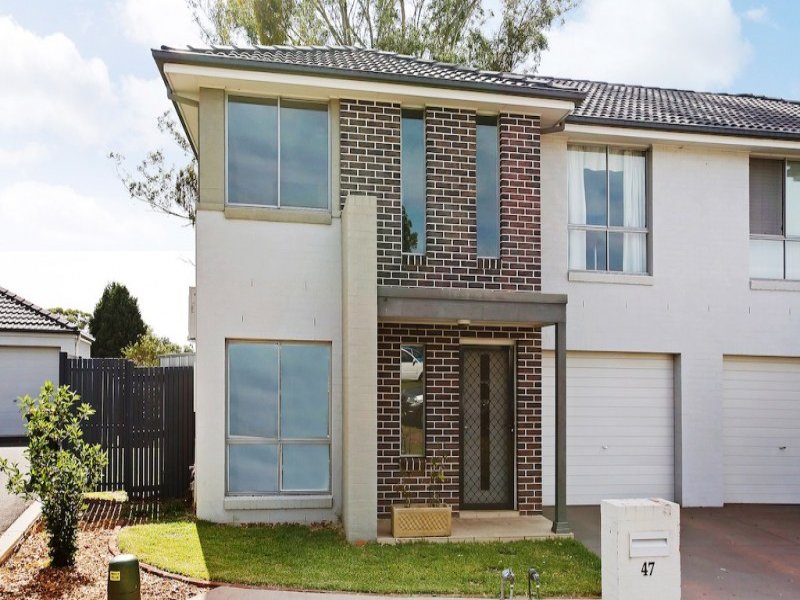 47 Mary Ann Drive, Glenfield, NSW 2167