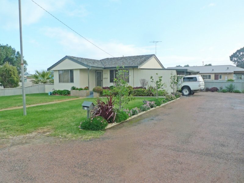 31 Randell Street, Esperance, WA 6450 Property Details