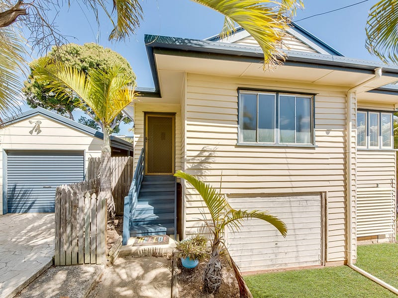 5 Street, West Gladstone, QLD 4680