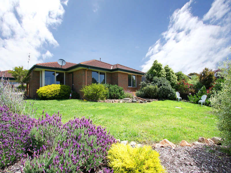 30 Lake View Drive, Safety Beach, VIC 3936