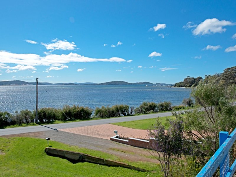 8 Chipana Drive Little Grove, Albany, WA 6330 Property Details