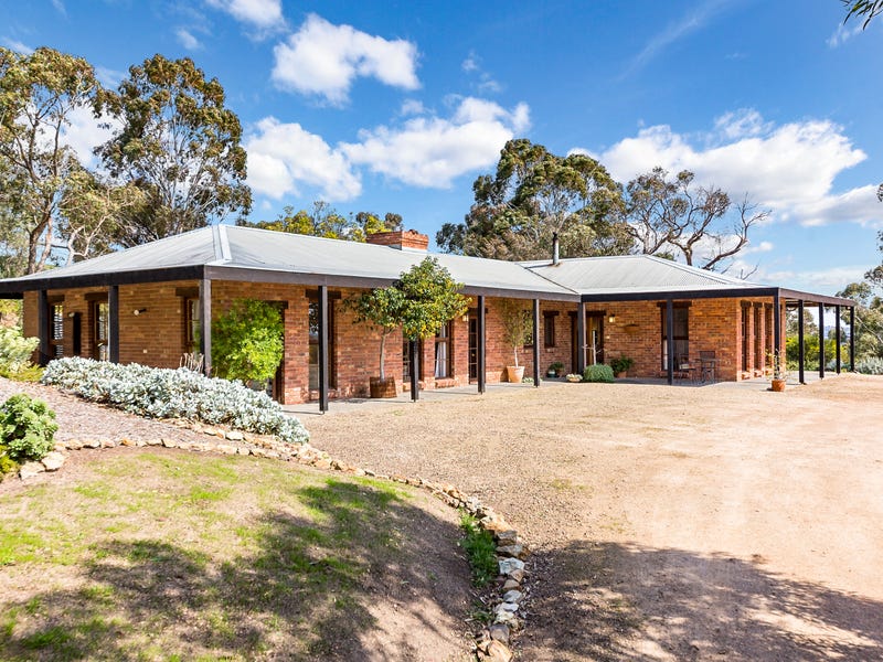26 Thomas Road, Arthurs Creek, VIC 3099