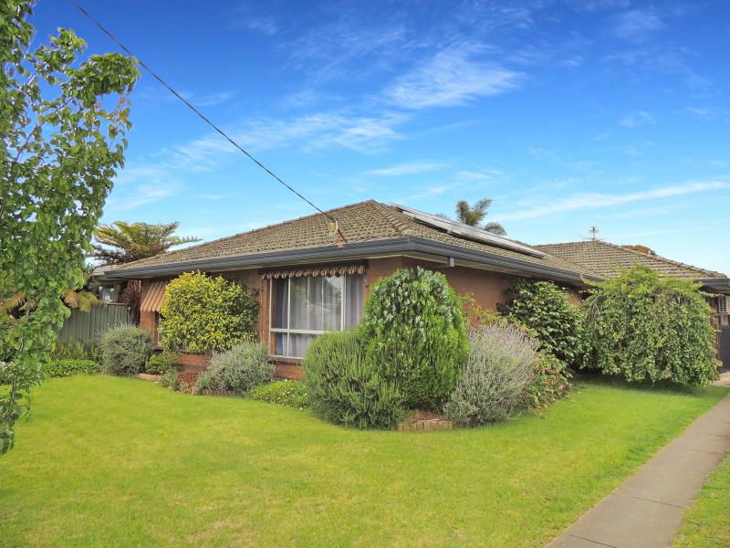 5 Buckley Street, Sale, Vic 3850 Property Details