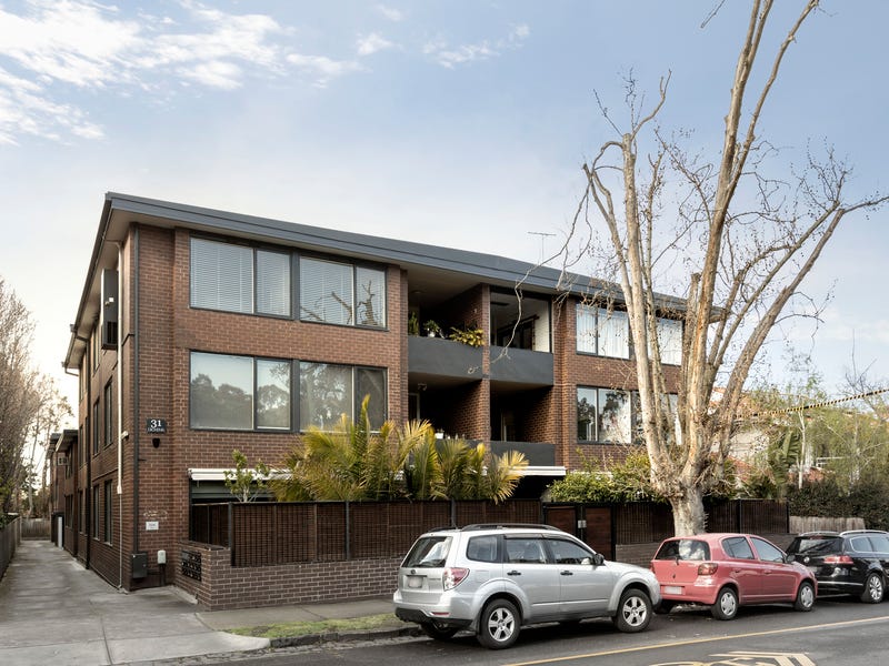 12/31 Dickens Street, Elwood, Vic 3184 Property Details