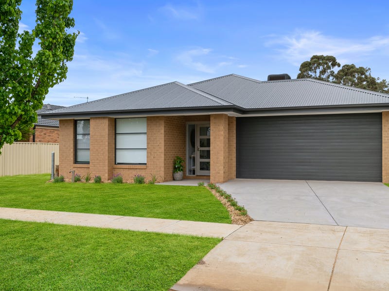 8 The Culdesac, Benalla, Vic 3672 Property Details