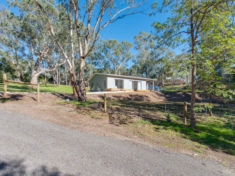 8 Edmonds Street, Macclesfield, SA 5153 Property Details