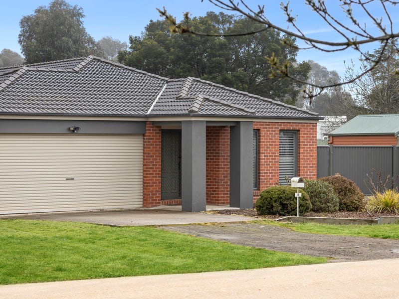 5 Comet Street, Clunes, Vic 3370 House for Sale