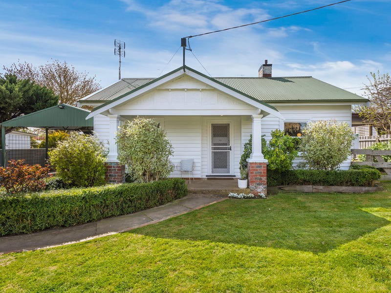 8 Mitchell Street, Vic 3444 Property Details