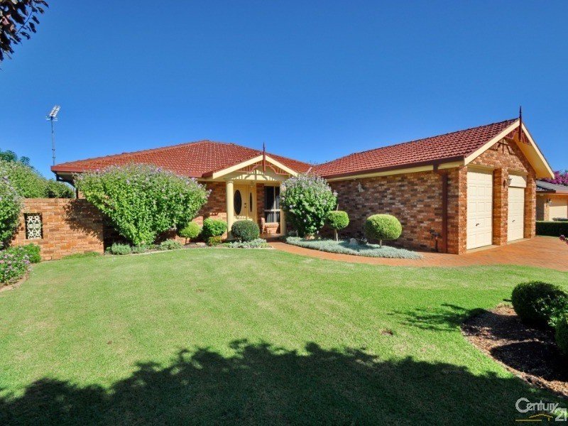 15 Hillcrest Place, Dubbo, NSW 2830 Property Details