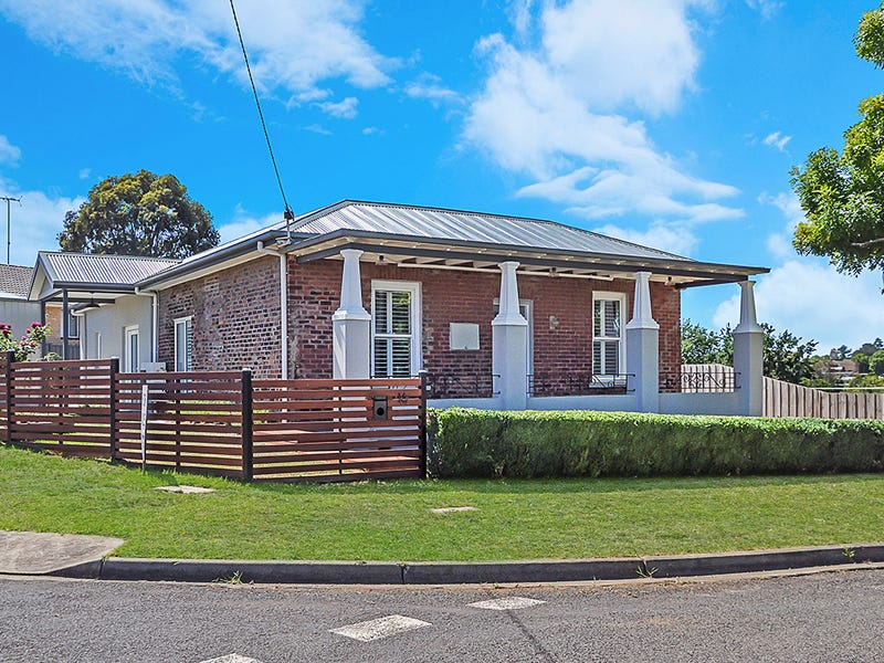 16 Byron Street, Hamilton, Vic 3300 Property Details