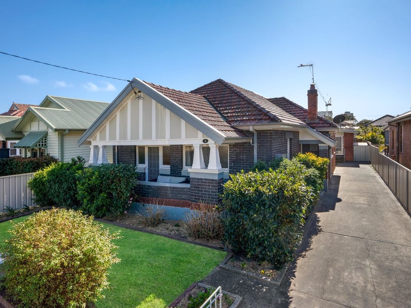 4 Corona Street, Hamilton East, NSW 2303