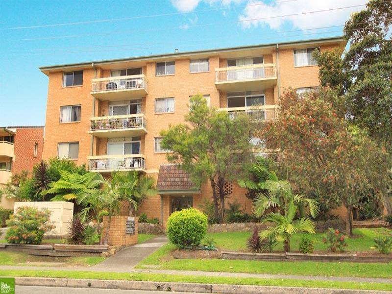 10/62 Kembla St, Wollongong, NSW 2500 Property Details