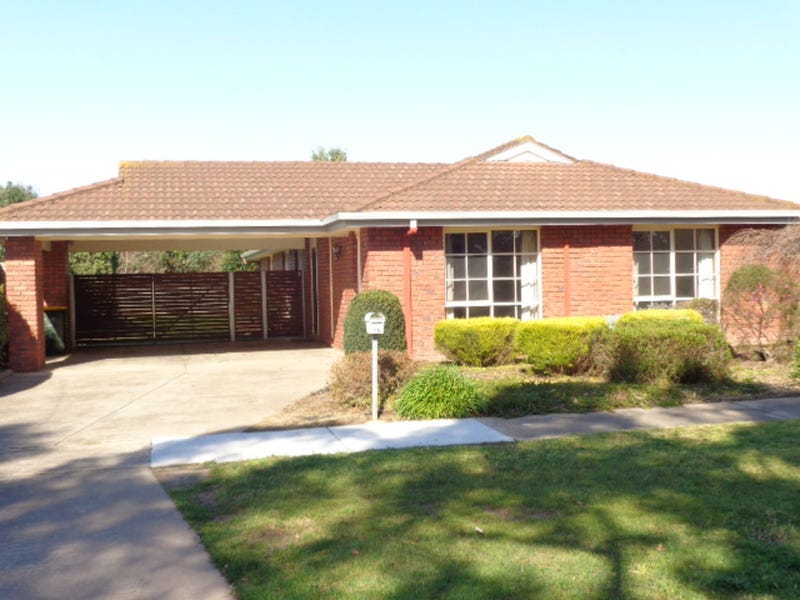 16 King Avenue, Sale, VIC 3850
