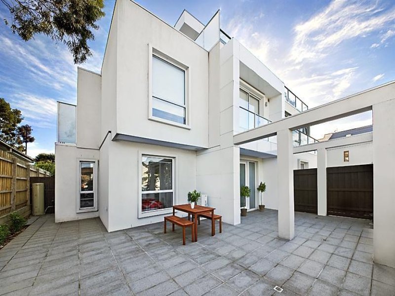 3-336-neerim-road-carnegie-vic-3163-property-details